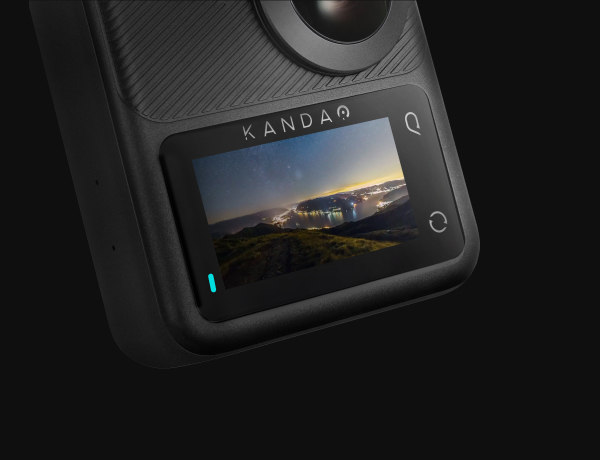 Kandao QooCam 3- Large-Aperture 360 Action Camera